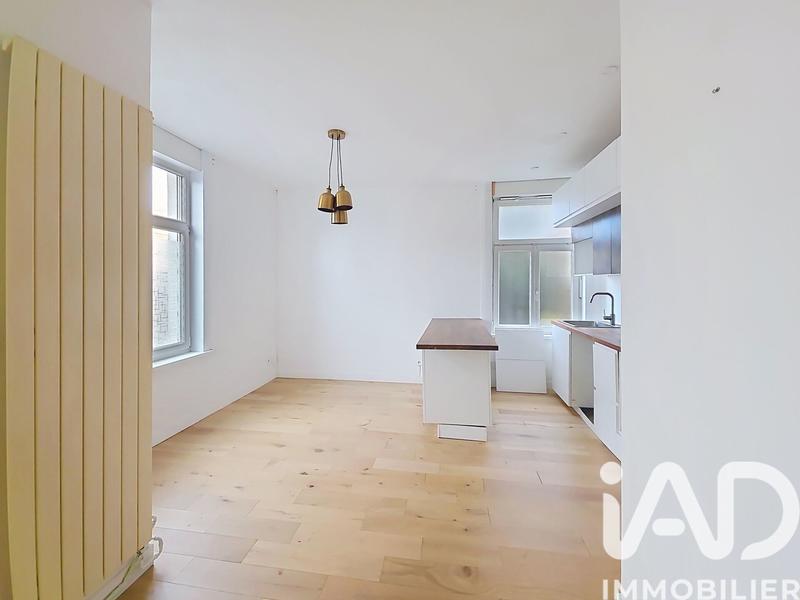 Maison - 75 m² - 5 pièces