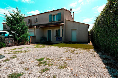 Maison traditionnelle - 95 m² - 4 pièces