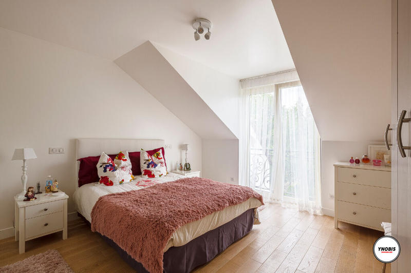 Maison - 190 m² - 8 pièces