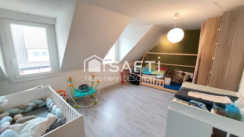 Maison - 121 m² - 6 pièces