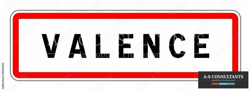 Local d'activité / Entrepôt - 107 m²