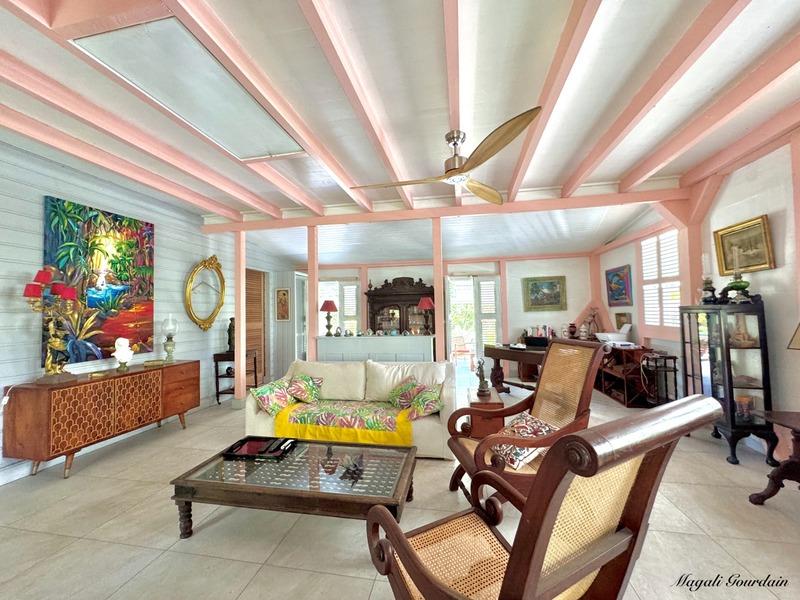 Maison traditionnelle - 100 m² - 3 pièces