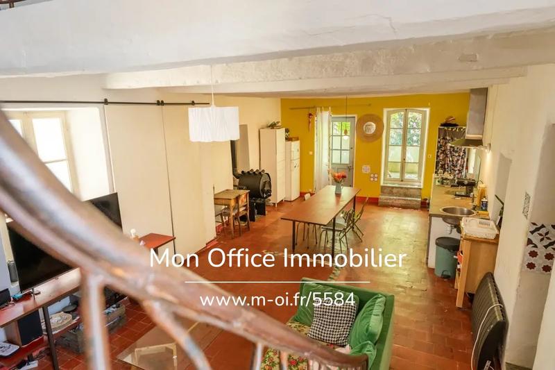 Maison de village - 95 m² - 4 pièces