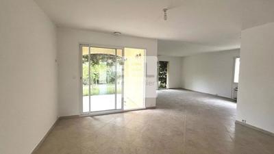 Villa - 135 m² - 6 pièces