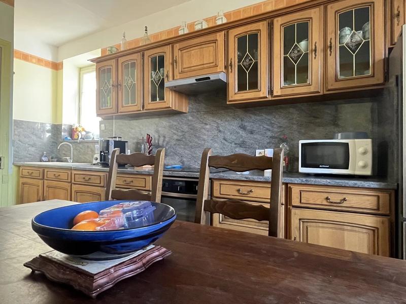 Maison - 200 m² - 7 pièces