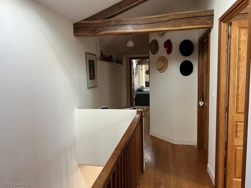 Maison ancienne - 185 m² - 5 pièces