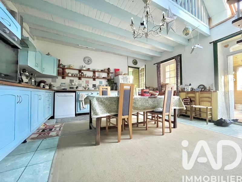 Maison - 177 m² - 6 pièces