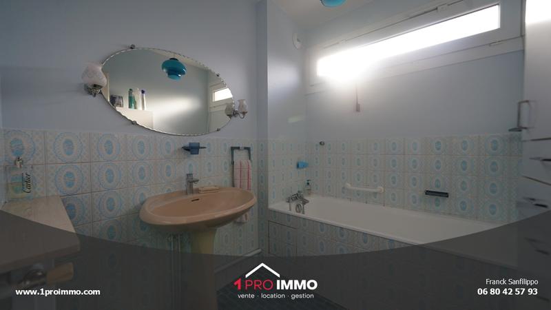 Appartement - 119 m² - 6 pièces