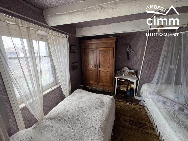 Maison - 172 m² - 10 pièces