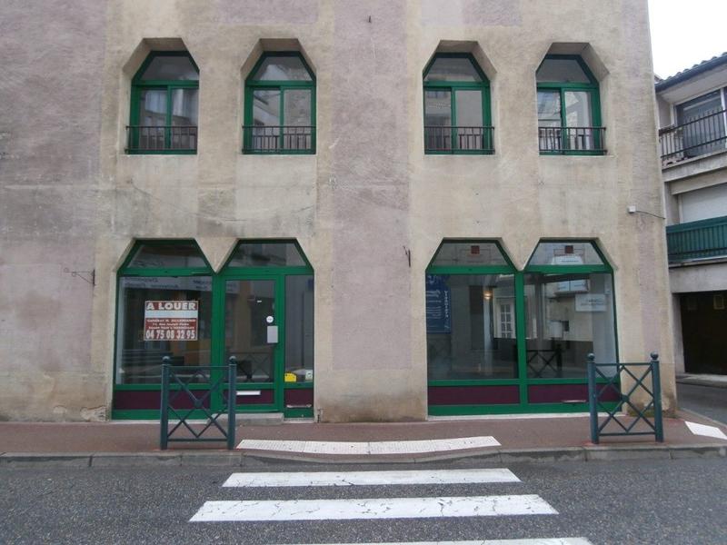 Local d'activité / Entrepôt - 95 m² - 4 pièces