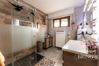 Maison - 176 m² - 7 pièces