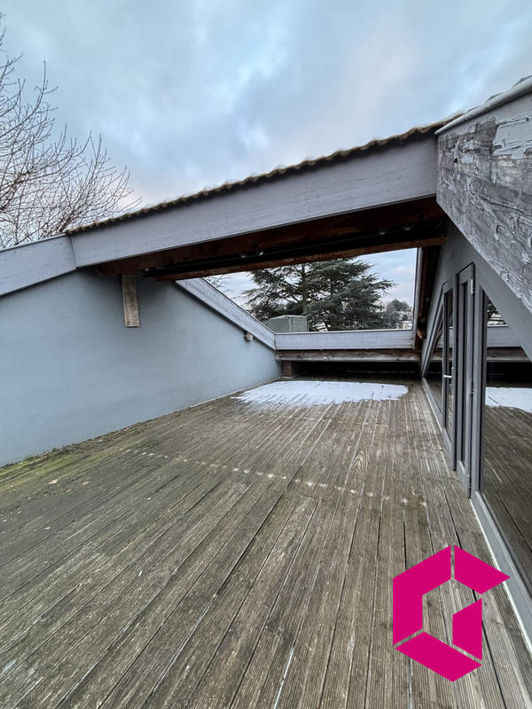 Duplex - 116 m² - 6 pièces