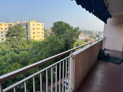 Appartement - 82 m² - 3 pièces