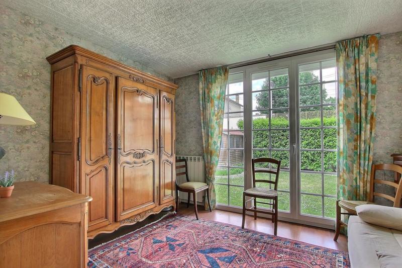 Maison - 163 m² - 7 pièces