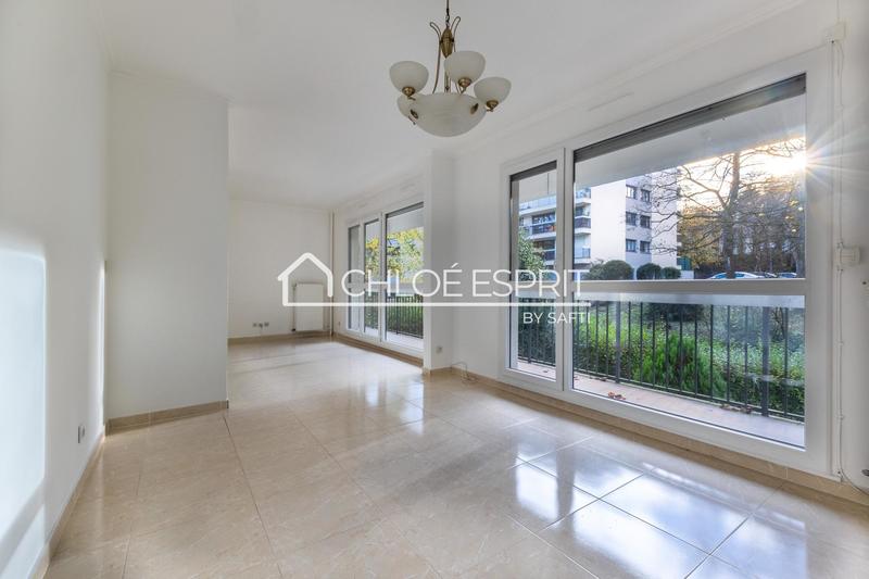 Appartement - 80 m² - 4 pièces