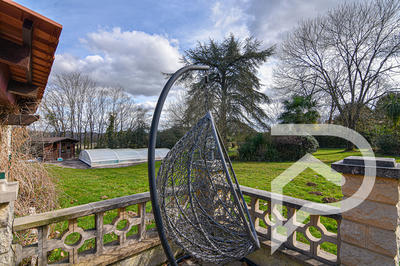 Maison - 160 m² - 6 pièces