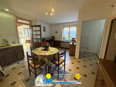 Maison - 168 m² - 7 pièces