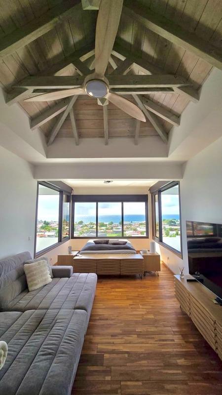 Maison - 256 m² - 7 pièces