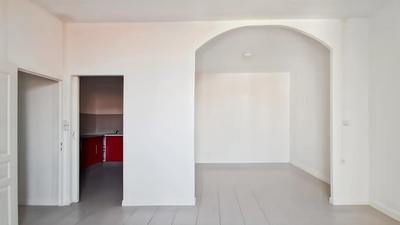 Appartement - 160 m² - 1 pièce