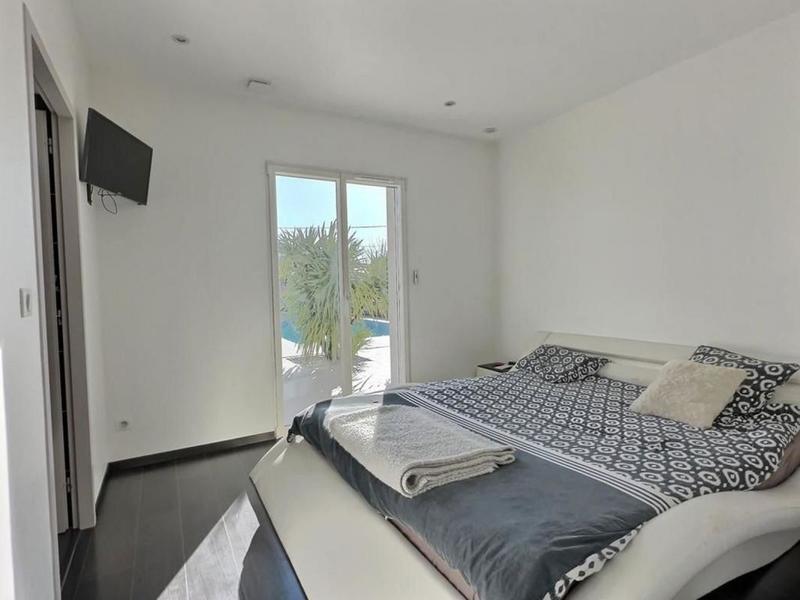 Maison - 177 m² - 5 pièces