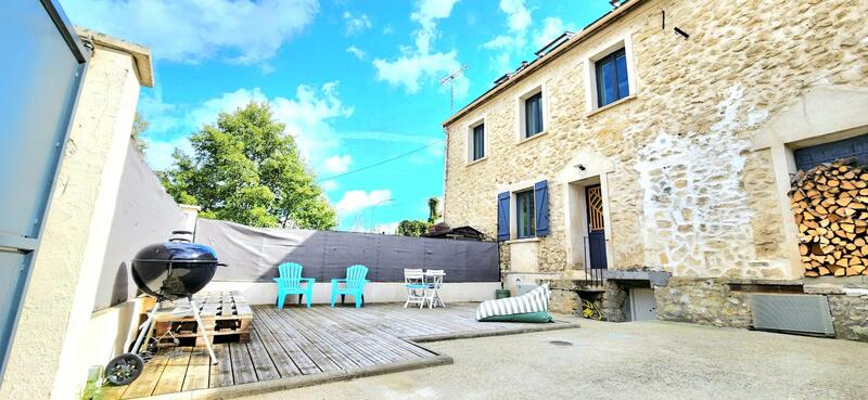 Maison - 110 m² - 4 pièces