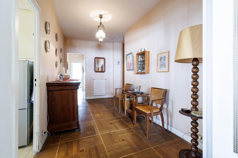 Appartement - 105 m² - 4 pièces