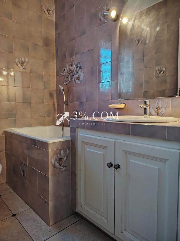 Maison de village - 90 m² - 4 pièces