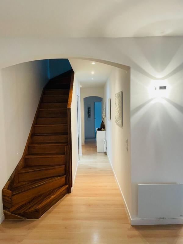 Maison - 159 m² - 7 pièces