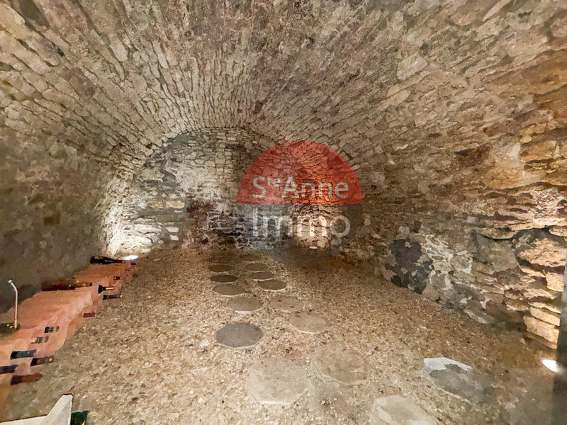 Maison - 177 m² - 7 pièces