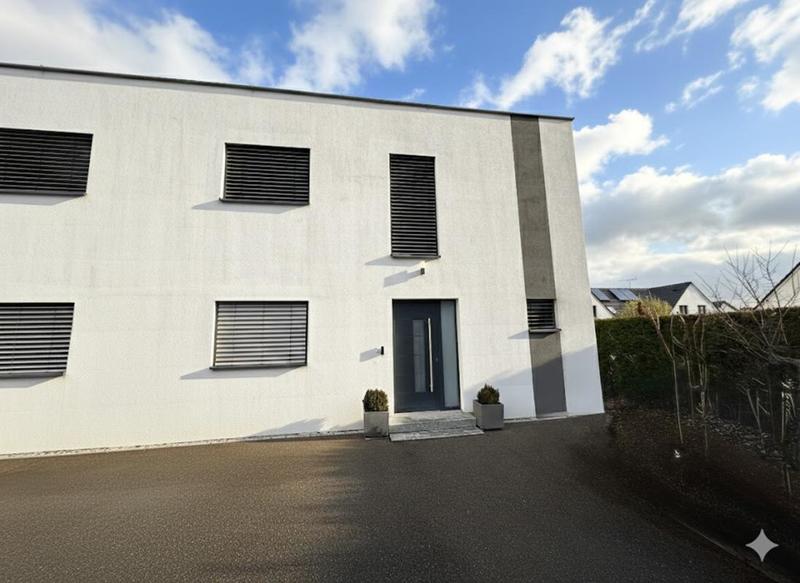 Villa - 140 m² - 5 pièces