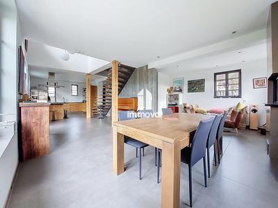 Maison - 168 m² - 6 pièces