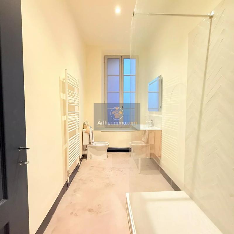 Appartement - 148 m² - 6 pièces