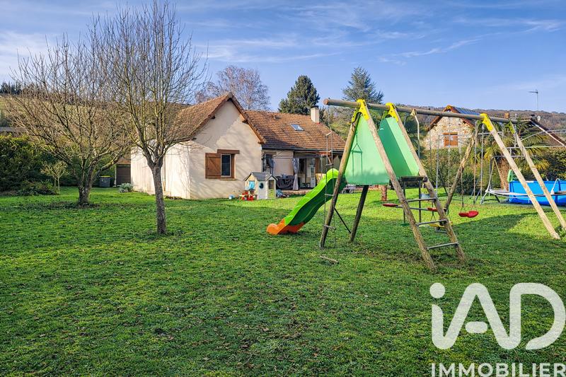 Maison - 137 m² - 7 pièces