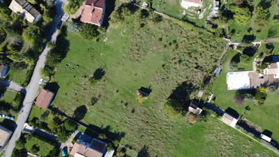 Terrain constructible - 8 085 m²