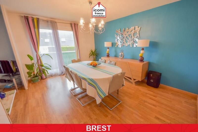 Appartement - 92 m² - 5 pièces