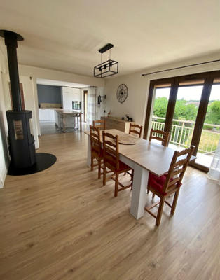 Maison - 150 m² - 7 pièces