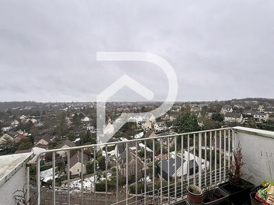 Appartement - 83 m² - 4 pièces