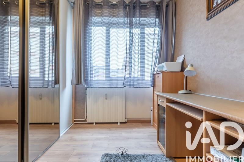 Appartement - 102 m² - 6 pièces