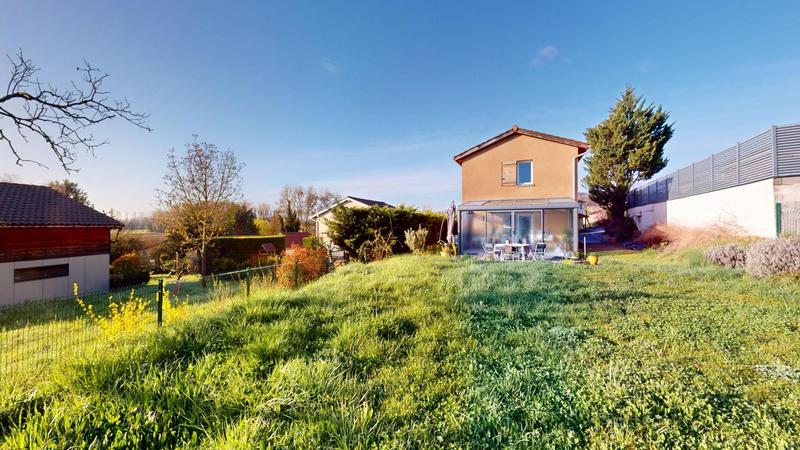 Maison - 112 m² - 4 pièces