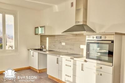 Appartement - 91 m² - 4 pièces