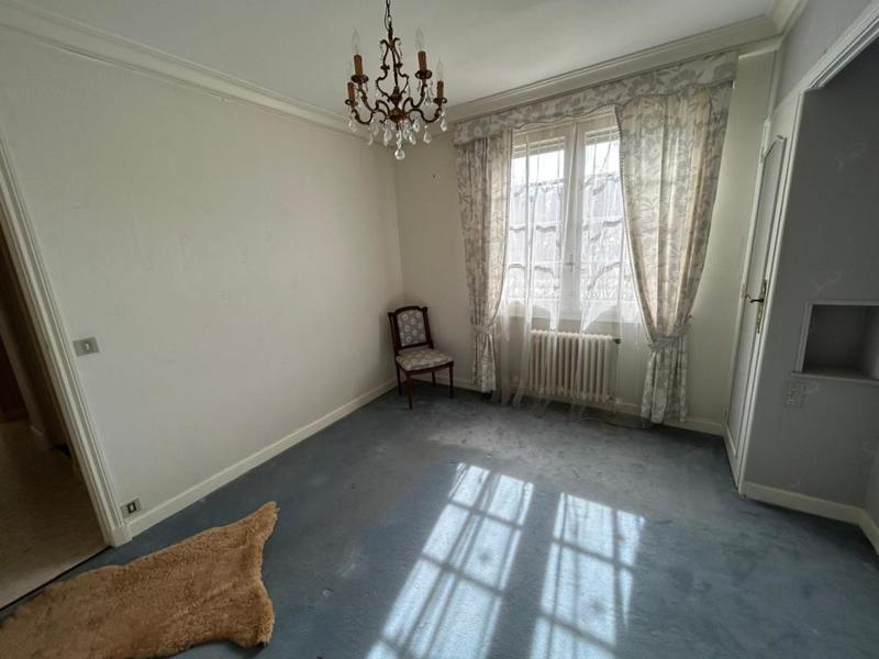 Maison - 138 m² - 6 pièces