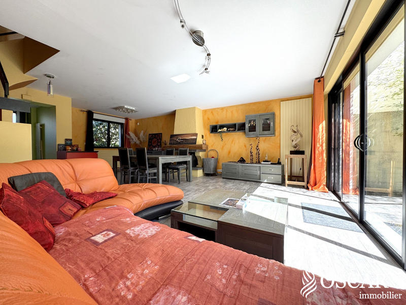 Maison - 103 m² - 5 pièces