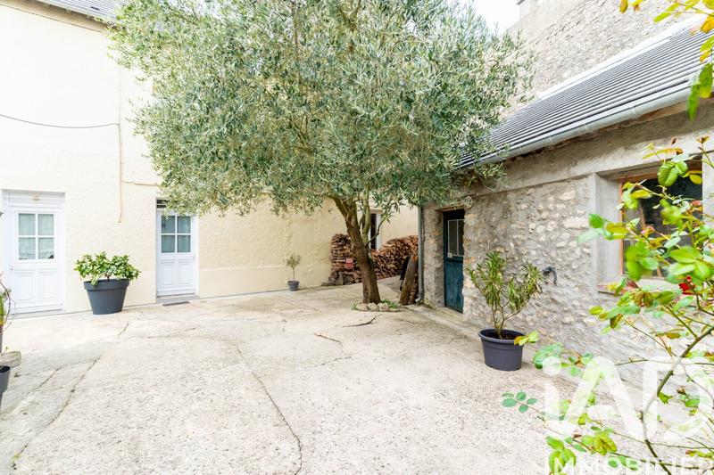 Maison de village - 162 m² - 5 pièces