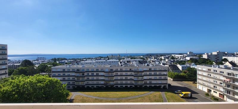 Appartement - 85 m² - 5 pièces