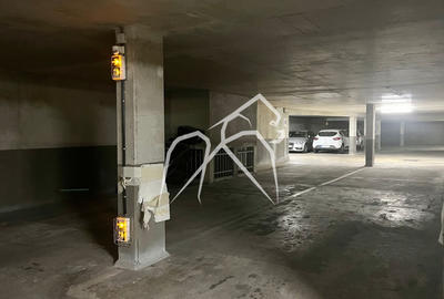 Parking / Garage - 21 m²