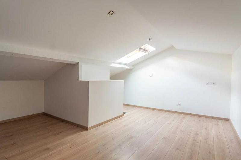 Maison de ville - 84 m² - 4 pièces