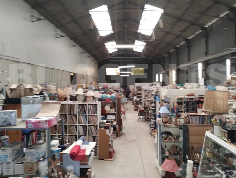 Local d'activités - 1 200 m²