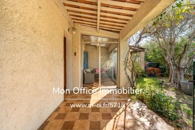 Maison - 102 m² - 4 pièces