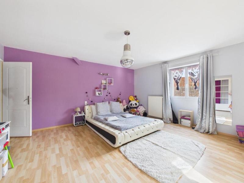 Pavillon - 153 m² - 6 pièces