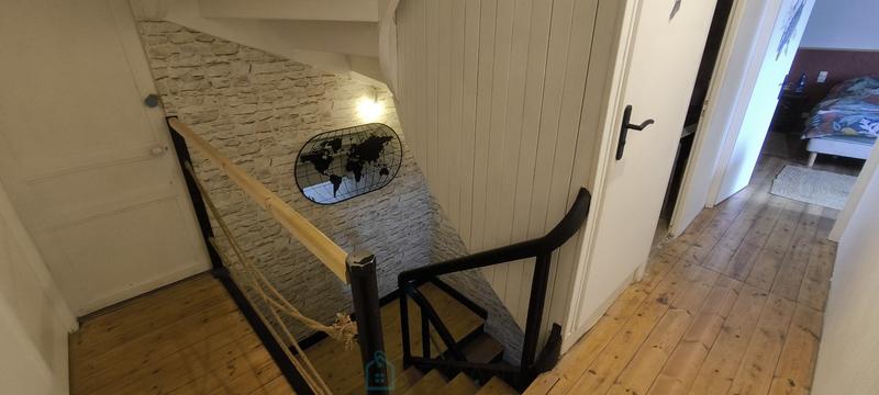 Propriété - 170 m² - 7 pièces